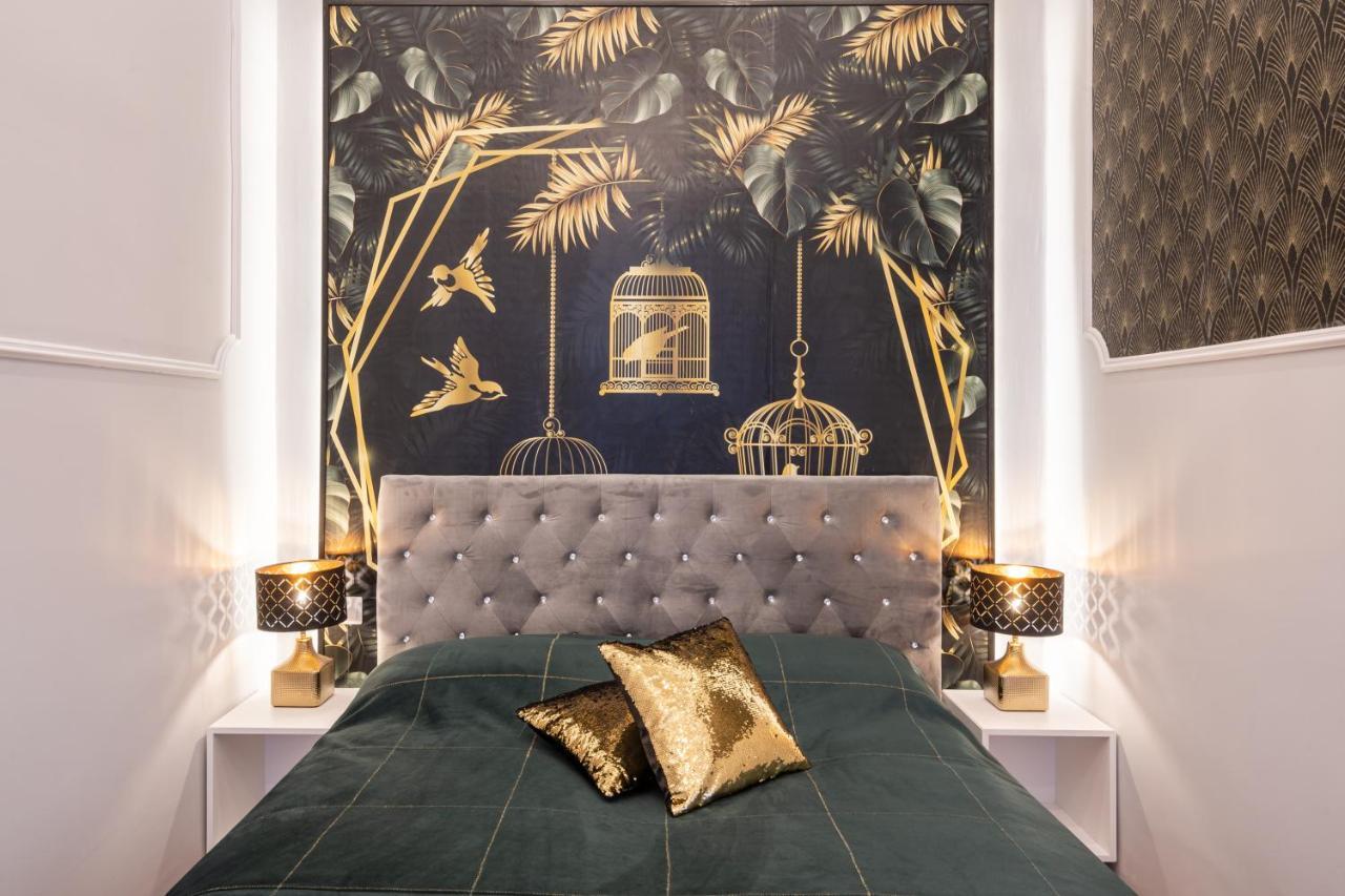 Premium Art Deco Apartment At Broadway // 4Bdr & 3Br 布达佩斯 外观 照片